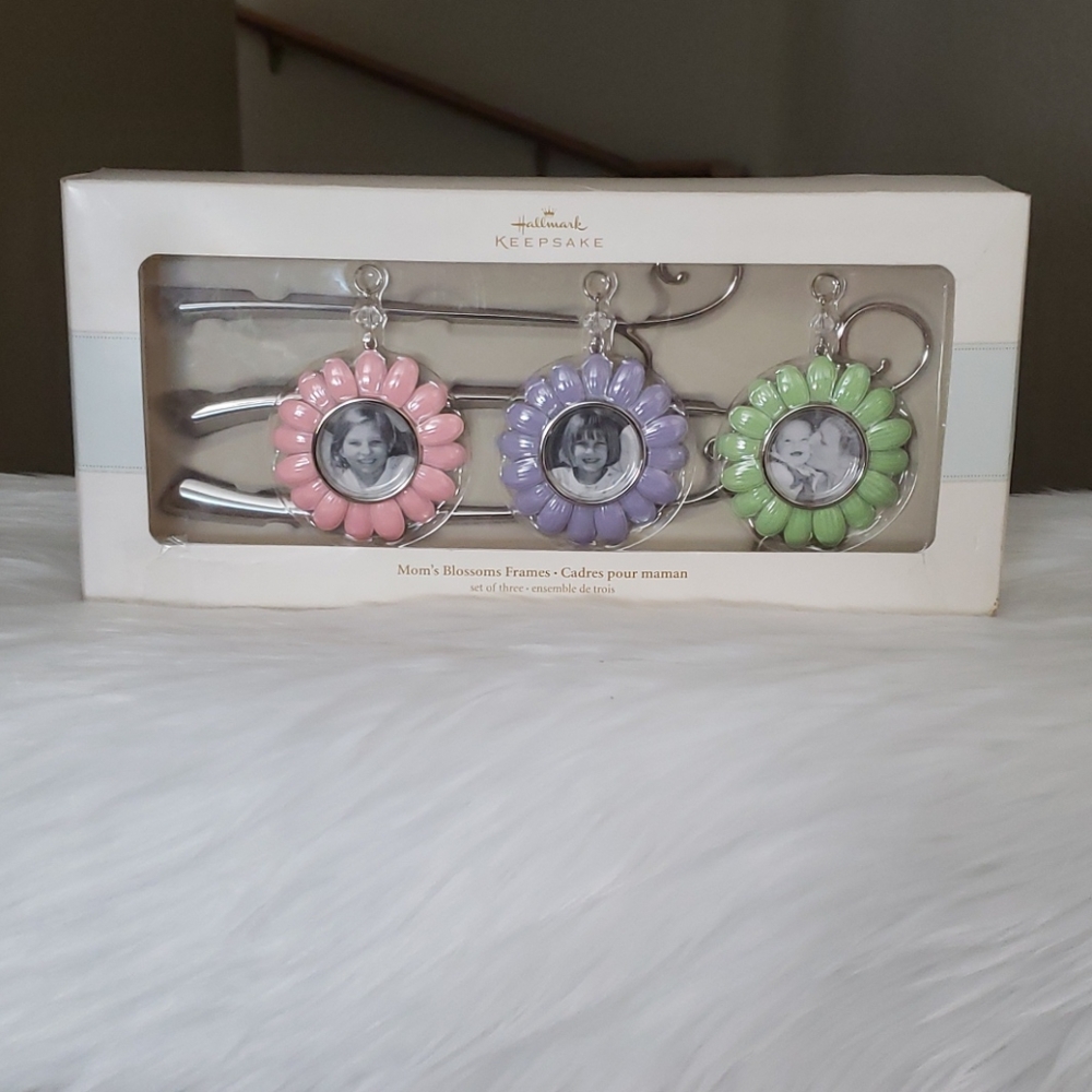 Mom's Blossom Frames